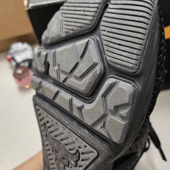 Project Rock 4 - Picture 6 of 9